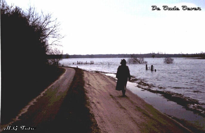 Hoogwater beelden van vroeger
