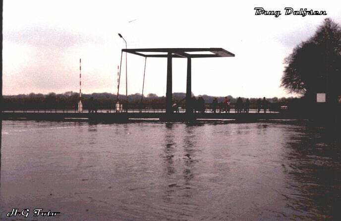 Hoogwater beelden van vroeger