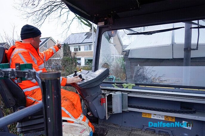 Fietssnelweg tussen Koesteeg en Polhaarweg vandaag geasfalteerd - Foto: Paul Scholten