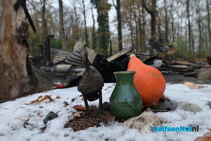 Het levende huis van familie Radstake afgebrand - Foto: Johan Bokma