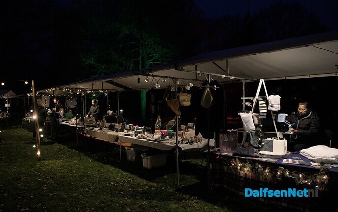 Sfeervolle kerstmarkt bij De Barones - Foto: Johan Bokma