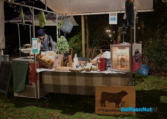 Sfeervolle kerstmarkt bij De Barones - Foto: Johan Bokma
