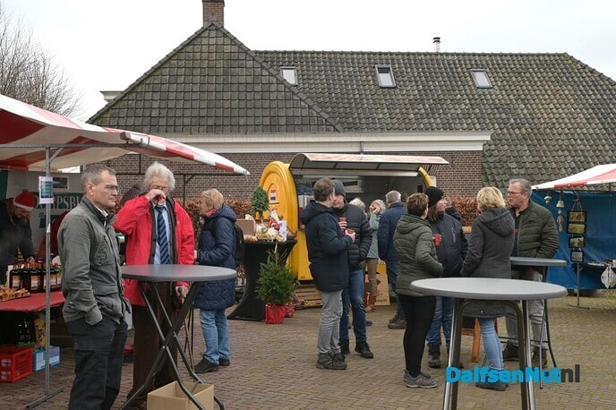 Kerstwandeling vanaf de Kerstmarkt Molen Fakkert - Foto: Johan Bokma