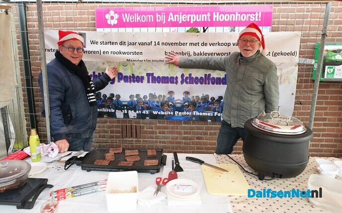 Kerstwandeling vanaf de Kerstmarkt Molen Fakkert - Foto: Johan Bokma