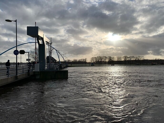 Weer veel hoogwaterfoto’s - Foto: Ingezonden foto