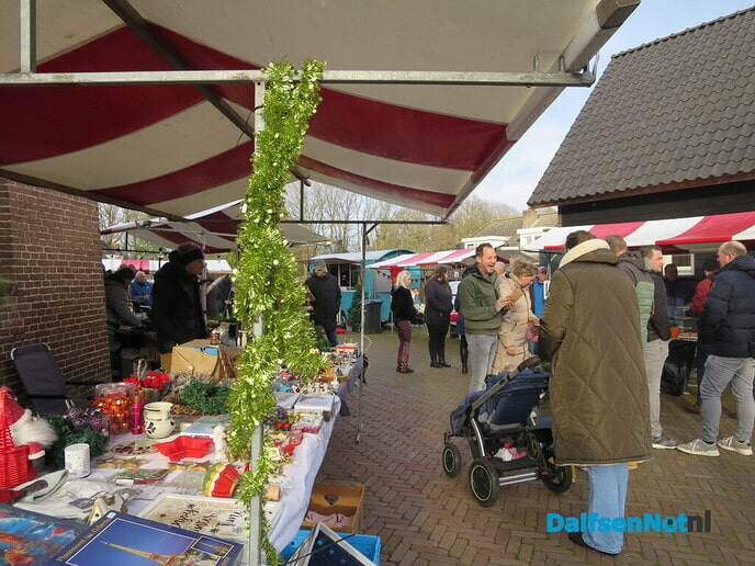 Kerstwandeling vanaf de Kerstmarkt Molen Fakkert - Foto: Wim