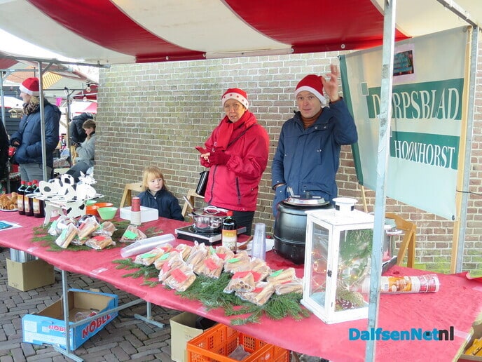 Kerstwandeling vanaf de Kerstmarkt Molen Fakkert - Foto: Wim