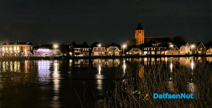Dalfsen by night. - Foto: Hans de Weerd