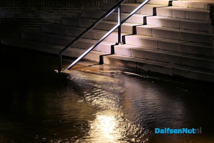Dalfsen by night. - Foto: Hans de Weerd