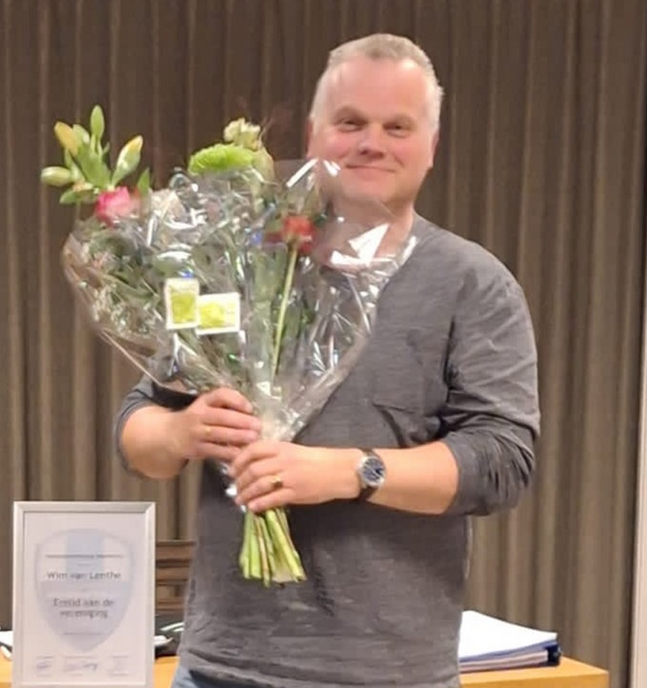 Sponsors en Vereniging VV Hoonhorst bedankt - Foto: Ingezonden foto