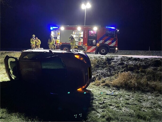 Ongeval Rechterensedijk en brand Giethmen