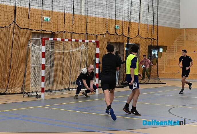 48ste editie van het traditionele Bukkum-zaalvoetbaltoernooi - Foto: Johan Bokma
