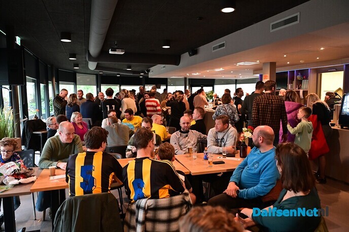 48ste editie van het traditionele Bukkum-zaalvoetbaltoernooi - Foto: Johan Bokma