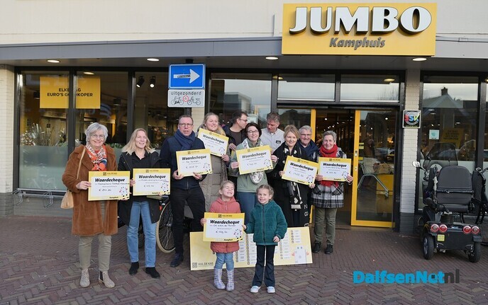 DALFSEN – Prijzen uitgereikt ’Vul de Kas’ Jumbo Kamphuis - Foto: Johan Bokma