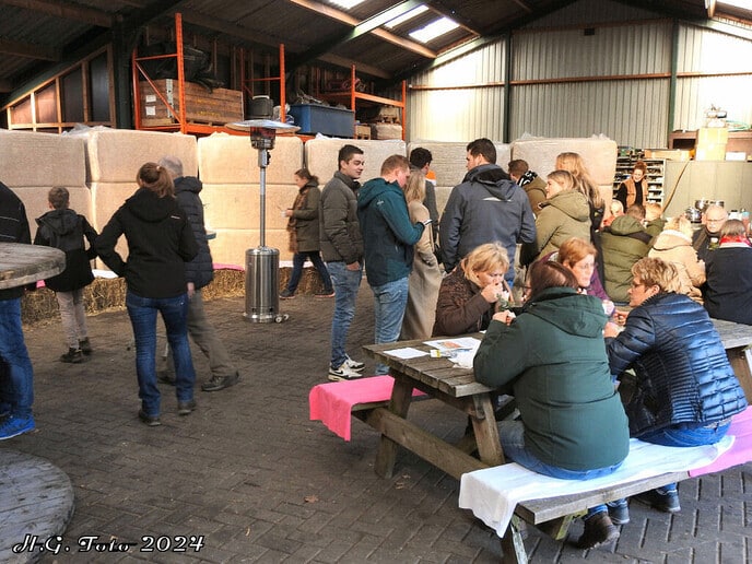 Snertwandeling ijsclub “de Poel”