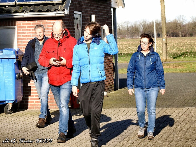 Snertwandeling ijsclub “de Poel”