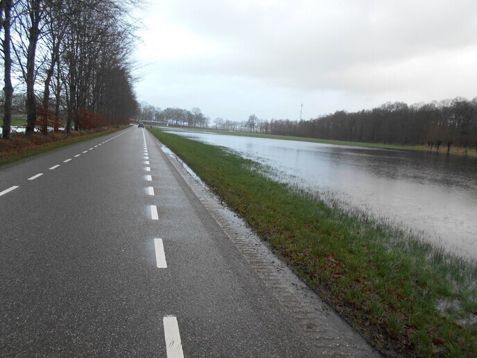 Gertjan Verbeek en Oude Station: volgende week ijsbaan voor de deur? - Foto: Ingezonden foto