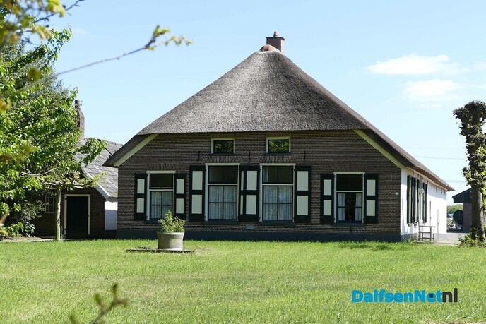 Tegel gelicht over het DNA van Dalfsen - Foto: Ingezonden foto