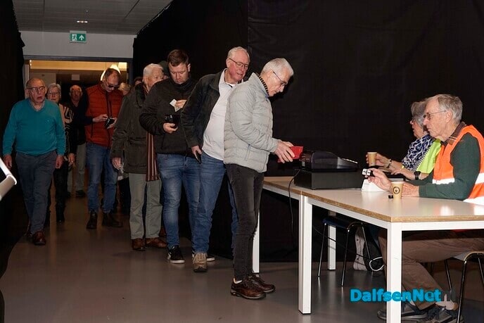 Eerste Vintage- en Techniekbeurs in Nieuwleusen groot succes - Foto: Paul Scholten