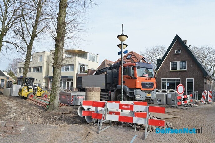 Archeologische begeleiding op het Kerkplein - Foto: Johan Bokma