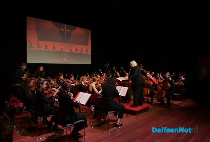 Klassiek jubileumconcert: luisterrijk feest in Dalfser Stoomfabriek - Foto: Johan Bokma