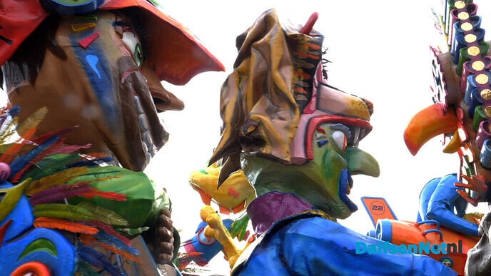 Druk bezochte carnavalsoptocht Lemelerveld - Foto: Ingezonden foto