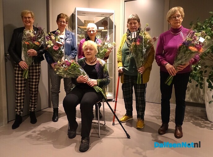 jubilarissen Vrouwen van Nu - Foto: Ingezonden foto