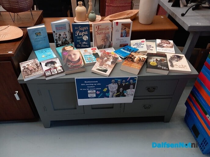 Boeken voor de helft bij kringloop - Foto: Ingezonden foto