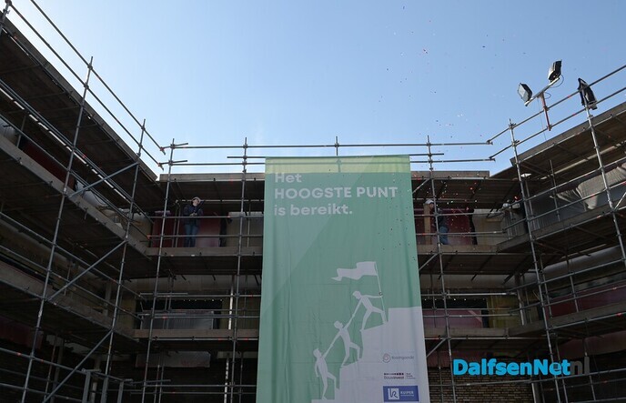 Nieuwbouw Rosengaerde bereikt hoogste punt - Foto: Johan Bokma