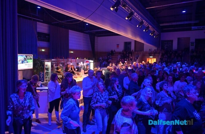 Fleetwood Mac cover band verovert harten van Dalfser publiek - Foto: Johan Bokma