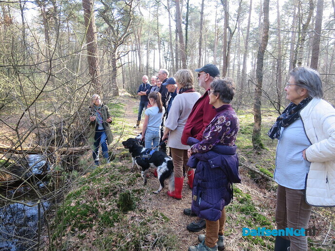 (Natte) Laarzen wandeling heel groot succes - Foto: Wim