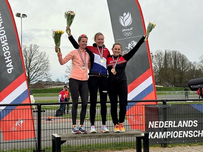 Aline Kootstra Nederlands Kampioen Duathlo - Foto: Eigen geleverde foto