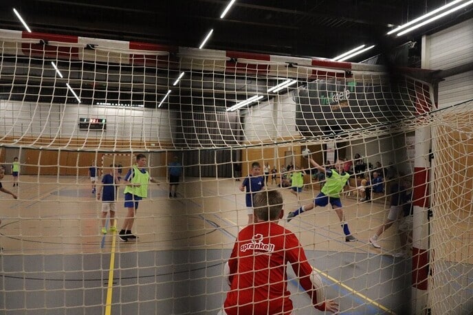 Spannende finales bij Schoolhandbaltoernooi! - Foto: Ingezonden foto