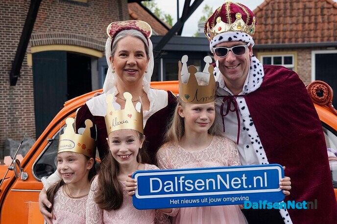 Foto’s met bordje Dalfsennet (deel 1) - Foto: Paul Scholten