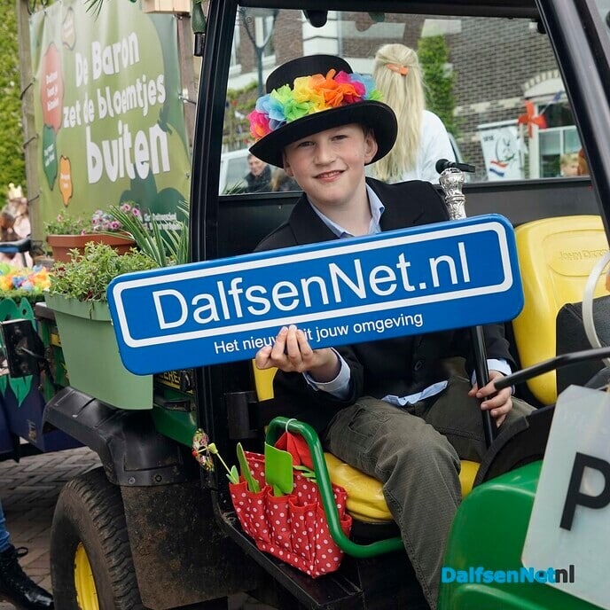 Foto’s met bordje Dalfsennet (deel 1) - Foto: Paul Scholten