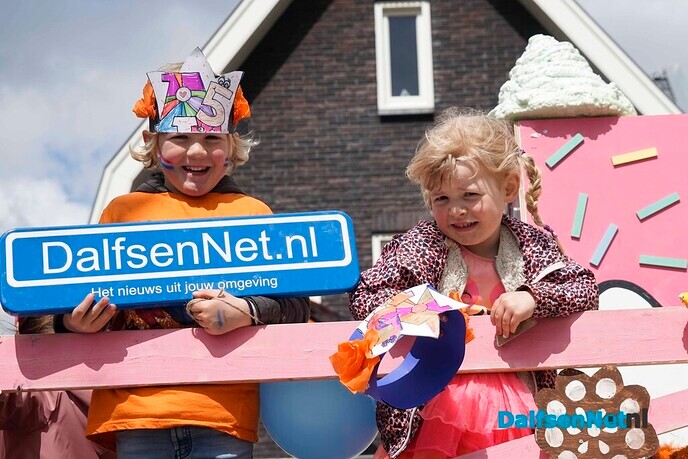 Foto’s met bordje Dalfsennet (deel 2) - Foto: Paul Scholten