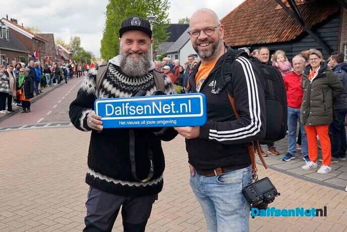 Foto’s met bordje Dalfsennet (deel 2) - Foto: Paul Scholten