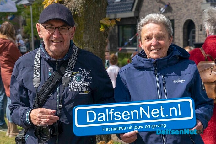 Foto’s met bordje Dalfsennet (deel 2) - Foto: Paul Scholten