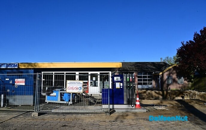 Tankstation ontmanteld bij Autobedrijf Lindeboom - Foto: Johan Bokma