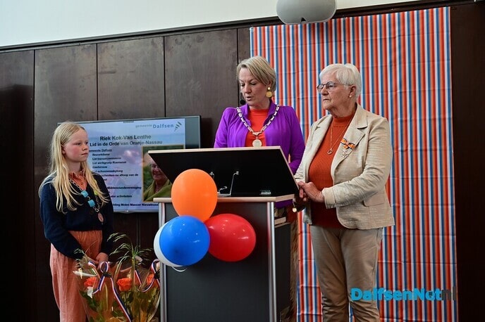 Koninklijke Onderscheidingen tijdens lintjesregen gemeente Dalfsen - Foto: Johan Bokma