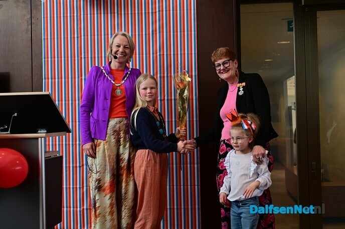 Koninklijke Onderscheidingen tijdens lintjesregen gemeente Dalfsen - Foto: Johan Bokma