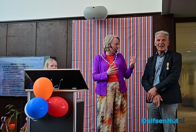 Koninklijke Onderscheidingen tijdens lintjesregen gemeente Dalfsen - Foto: Johan Bokma