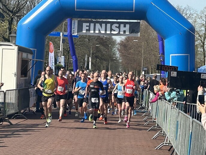 LIV Halve Marathon van Nieuwleusen - Foto: Ingezonden foto