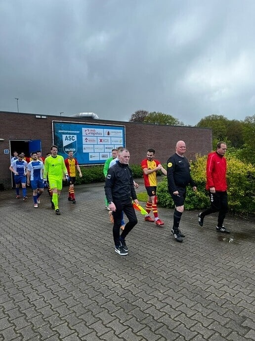 SV Dalfsen krijgt oorwassing van koploper WHC - Foto: Ingezonden foto