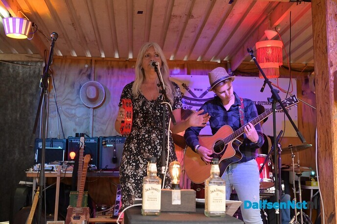 1e dag Ribs & Blues Raalte volledig uitverkocht - Foto: Johan Bokma