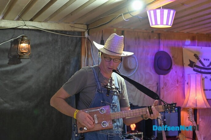 1e dag Ribs & Blues Raalte volledig uitverkocht - Foto: Johan Bokma