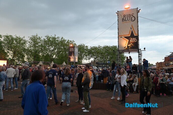 1e dag Ribs & Blues Raalte volledig uitverkocht - Foto: Johan Bokma