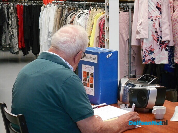 Een drukke middag voor repaircafe