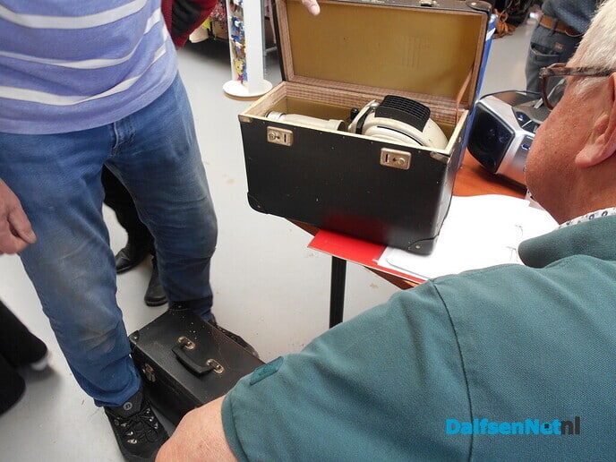 Een drukke middag voor repaircafe