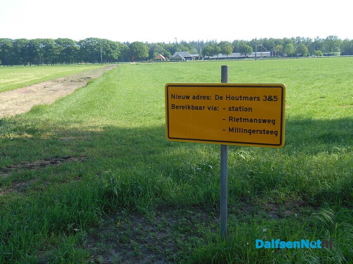 Restanten van wat ooit een overweg was